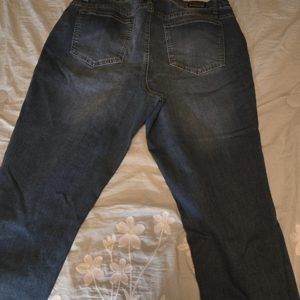 Women's Blue Jeans